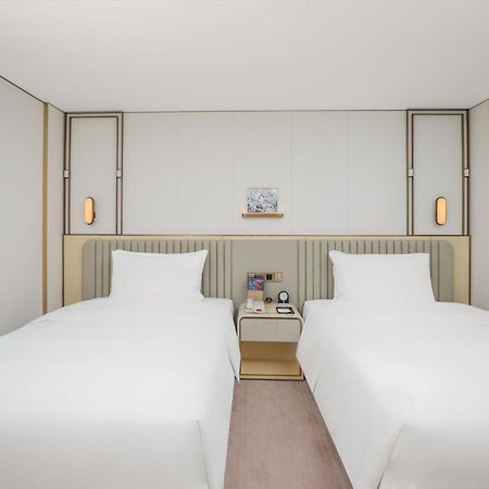 Jinling Hotel Nanking Buitenkant foto