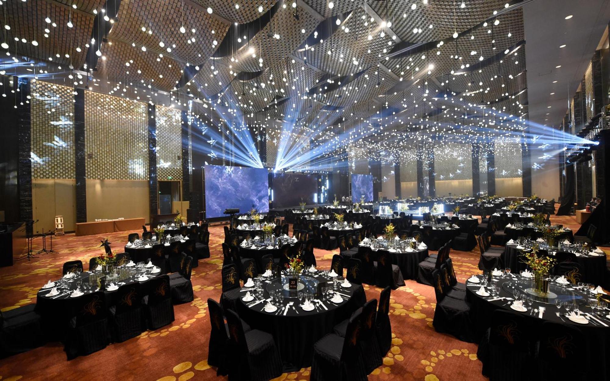 Jinling Hotel Nanking Buitenkant foto