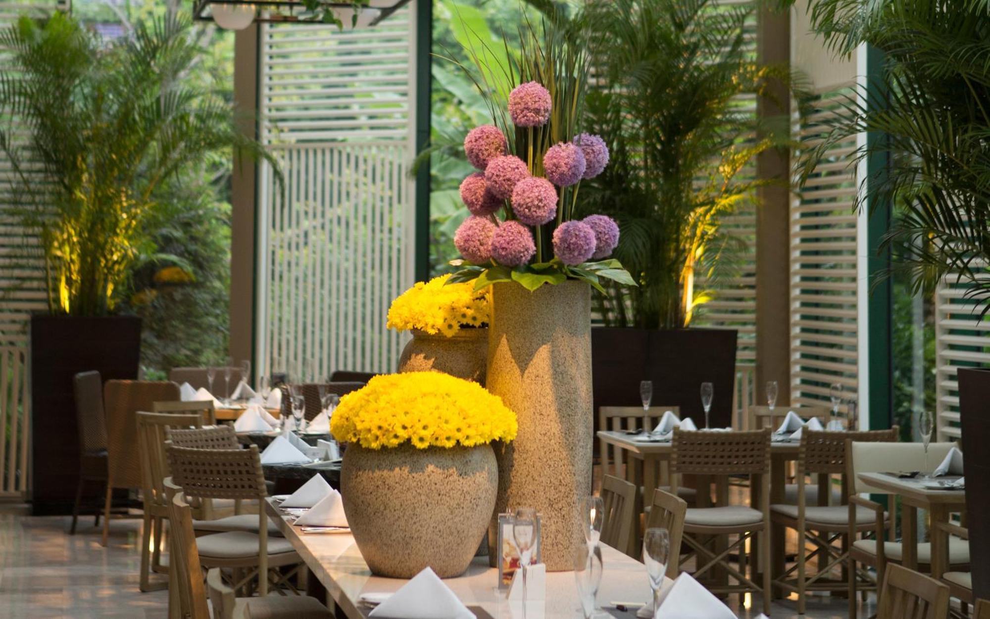 Jinling Hotel Nanking Buitenkant foto